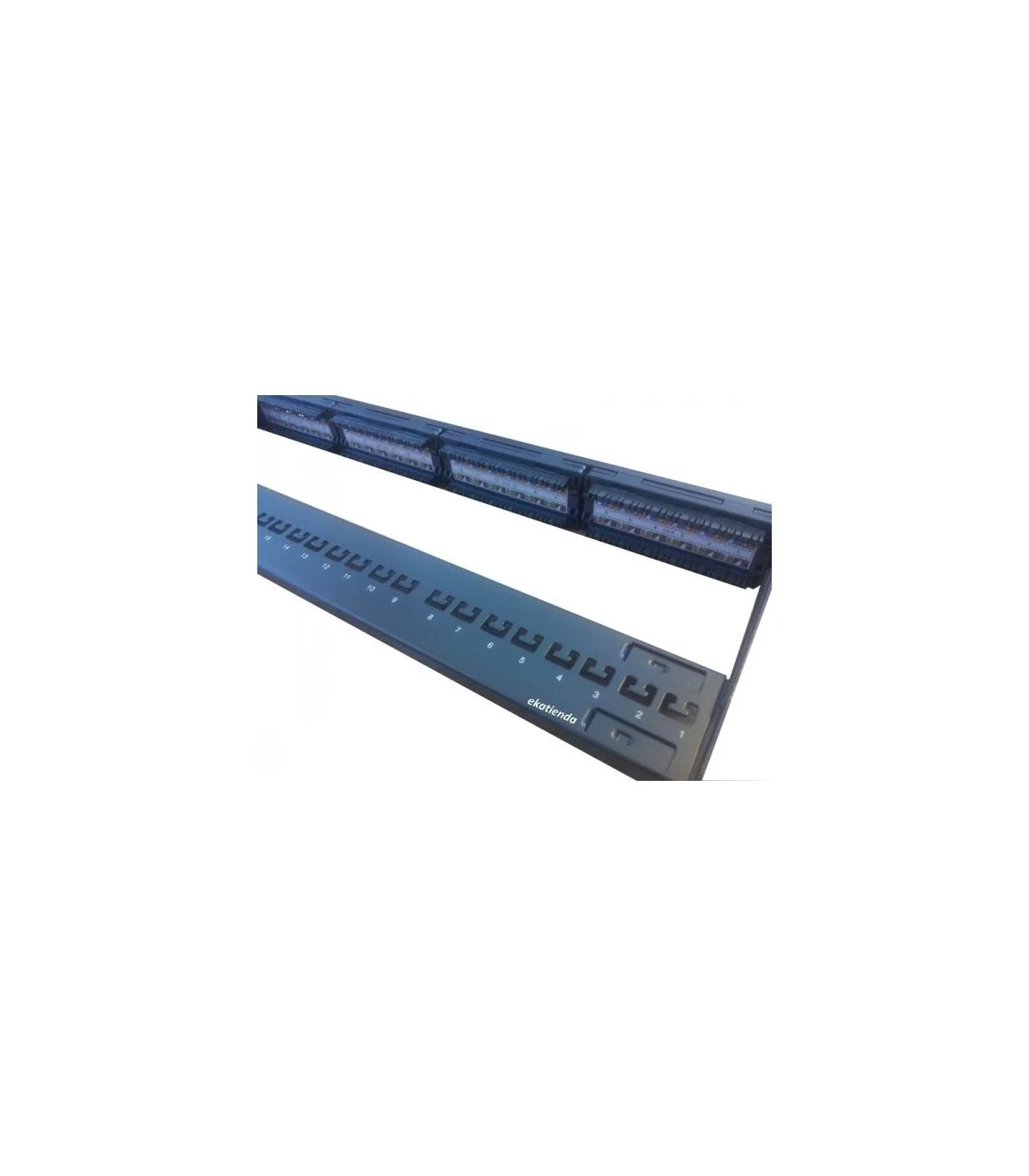 PATCHPANEL 19" 1U MMC 24 puertos UTP CAT6 con guiacables posterior