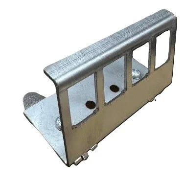 Soporte para conector 4 RJ45 a carril DIN